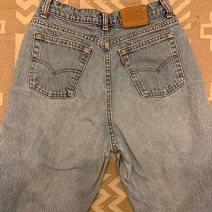 VINTAGE LEVI’S Mom Jean W31 L32 (Fits like W27/28)